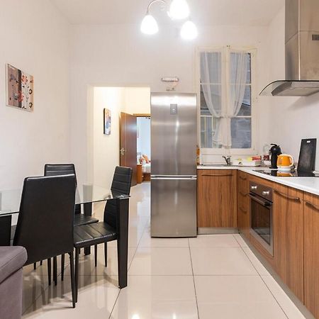 Superbly Located Cosy 2-Bedroom Apartment Valletta Zewnętrze zdjęcie